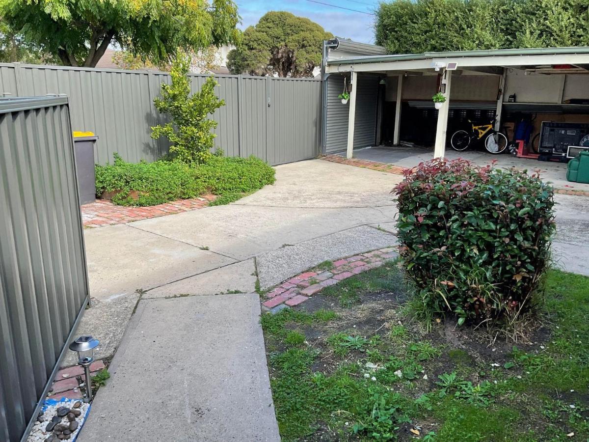 Villa Oakleigh Private Unit Exterior foto